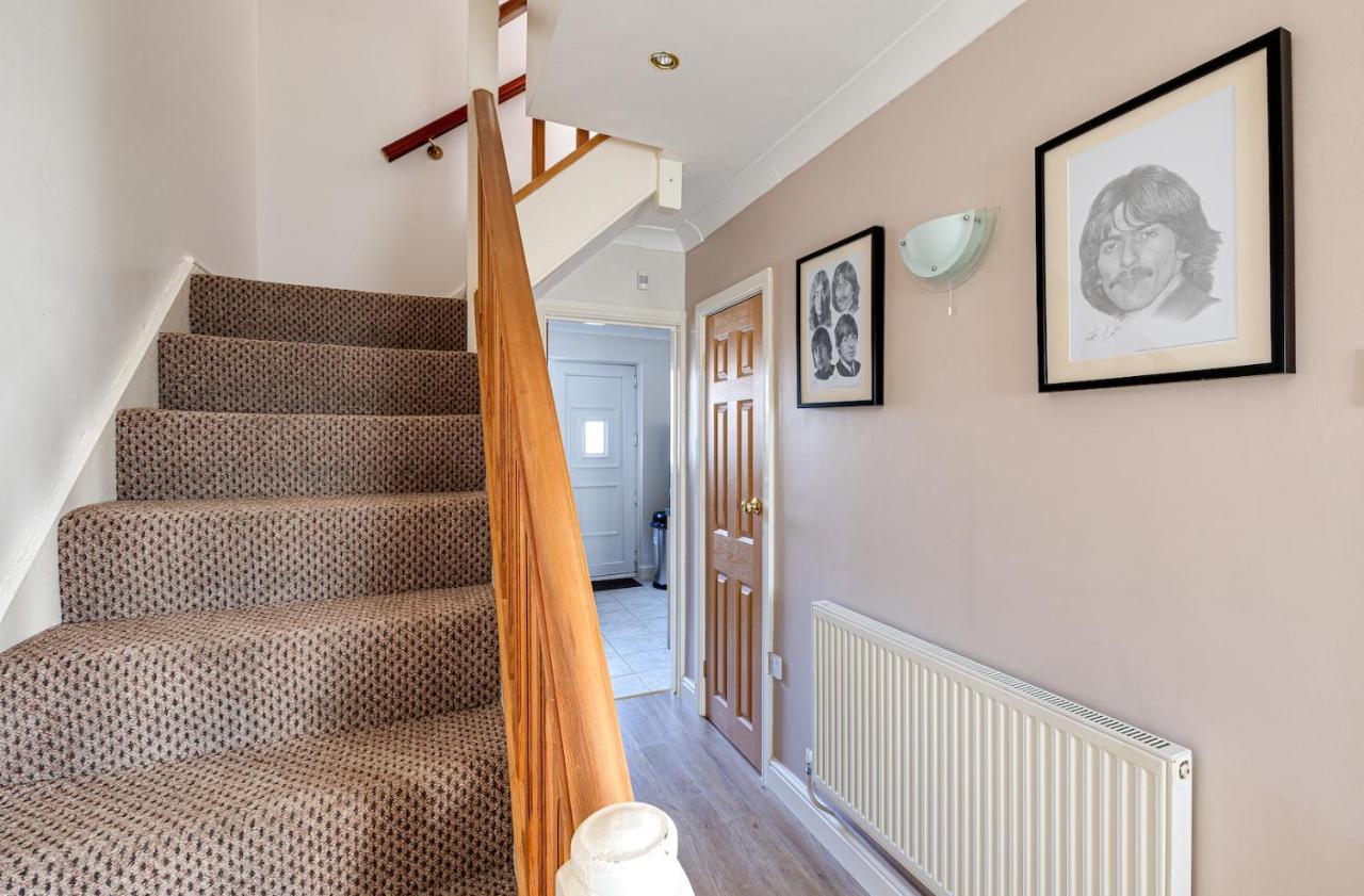 George Harrison'S Former 3Bed Home In Liverpool Speke Kültér fotó